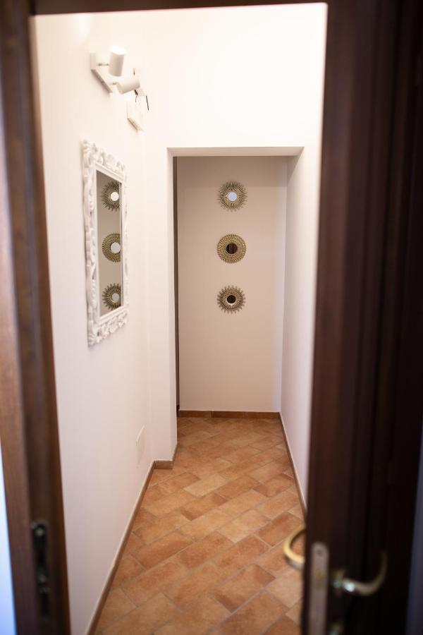 Dimora Del Sole - Intero Appartamento LʼAquila Extérieur photo